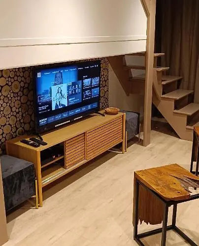 Antares - Sils --- 2 Separees En Mezzanine Διαμέρισμα