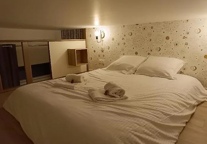 Antares - Sils --- 2 Separees En Mezzanine Διαμέρισμα Καν